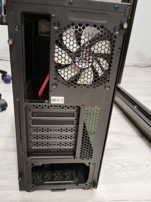 Obudowa Chieftec Hawk Glass 02B-OP   STAN IDEALNY