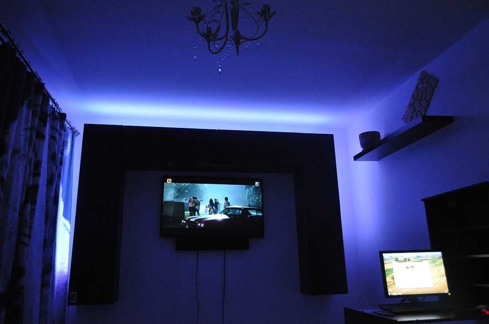 Apartament z balkonem w centrum Wroclawia ( 30m2 ) cena z czynszem i rachunkami.