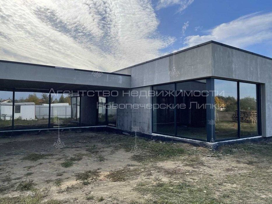 Продаж будинку Романків