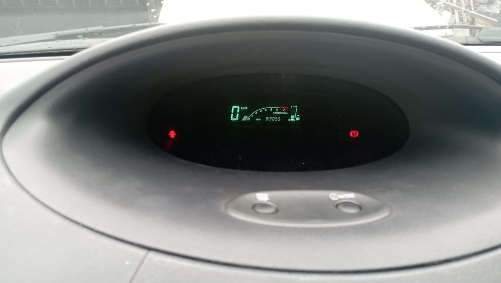 Toyota Yaris  1.0  83000 km