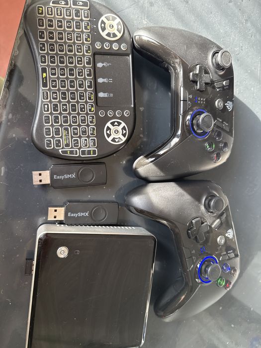 Ігрова консоль Intel NUC+джойстіки EazySMX