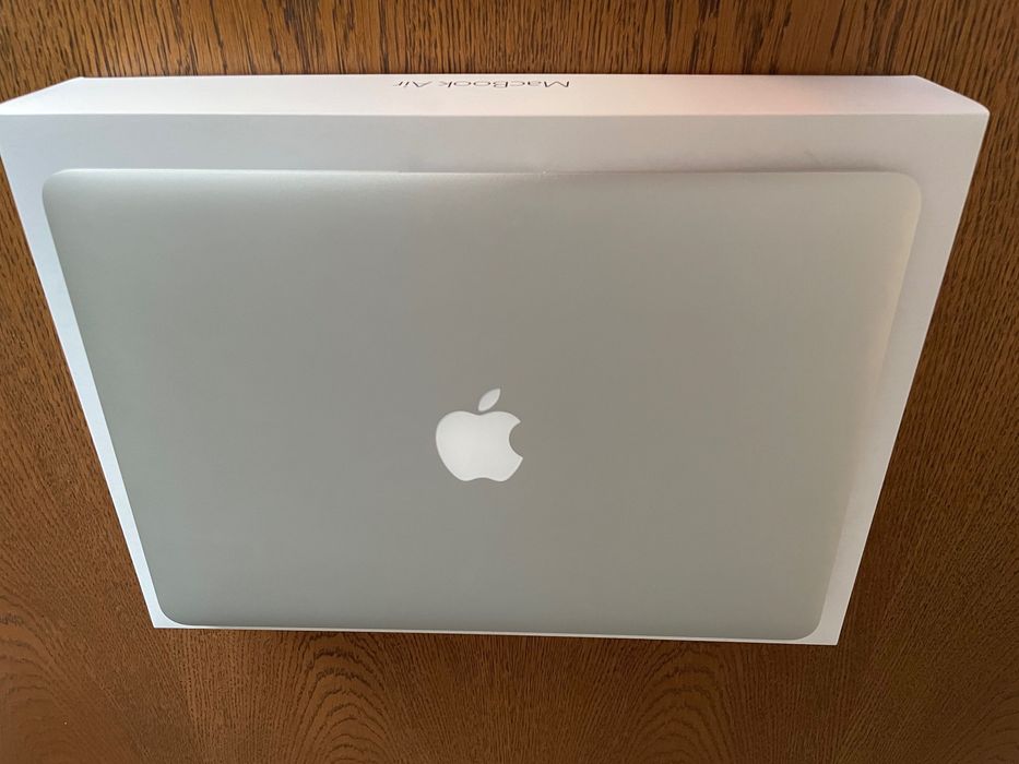 MacBook Air 13-inch