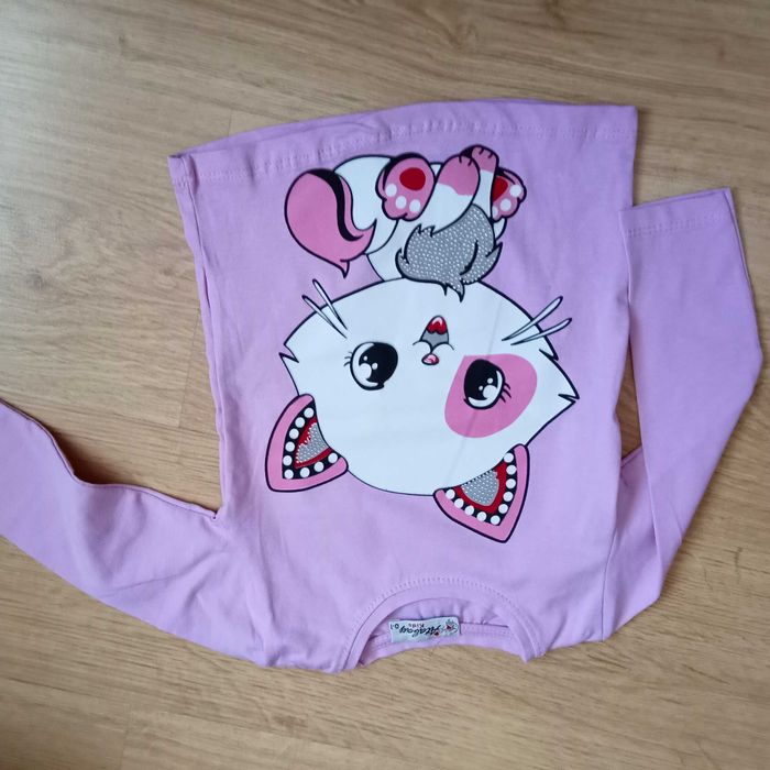 Nowy komplet niemowlęcy