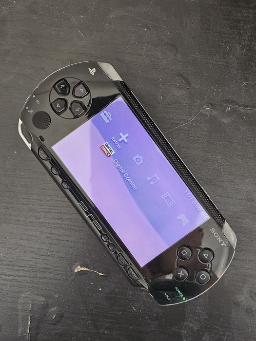 PSP 1000 + Carregador original