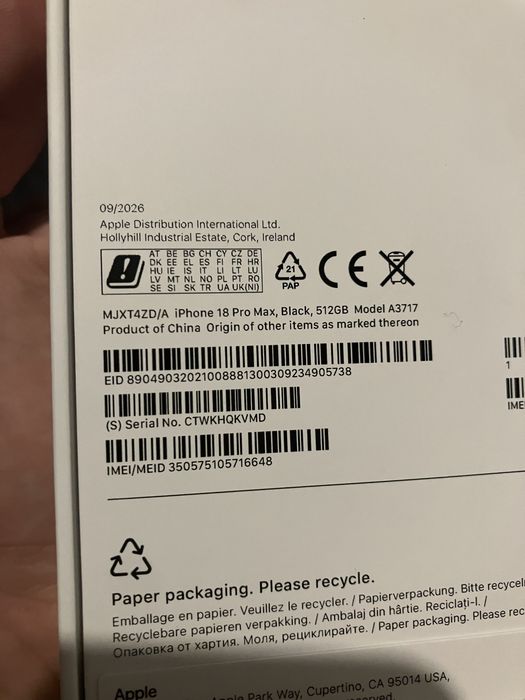 iPhone 18 pro max 512 black