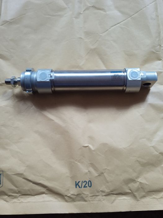 Пневмоцилиндр DSNU 40-100 PPS A