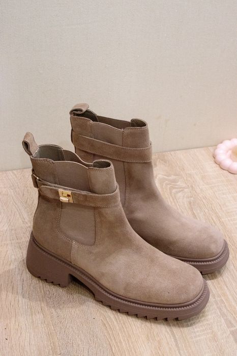 Нові шкіряні черевики Steve Madden