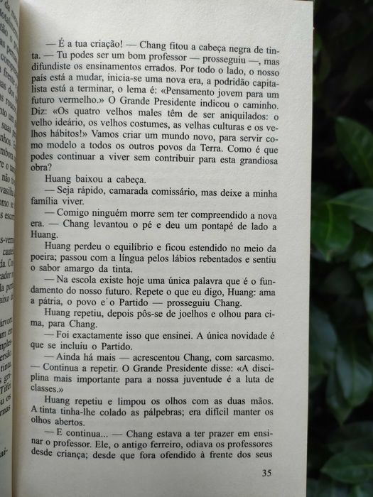 O Pavilhão de Jade (Konsalik)