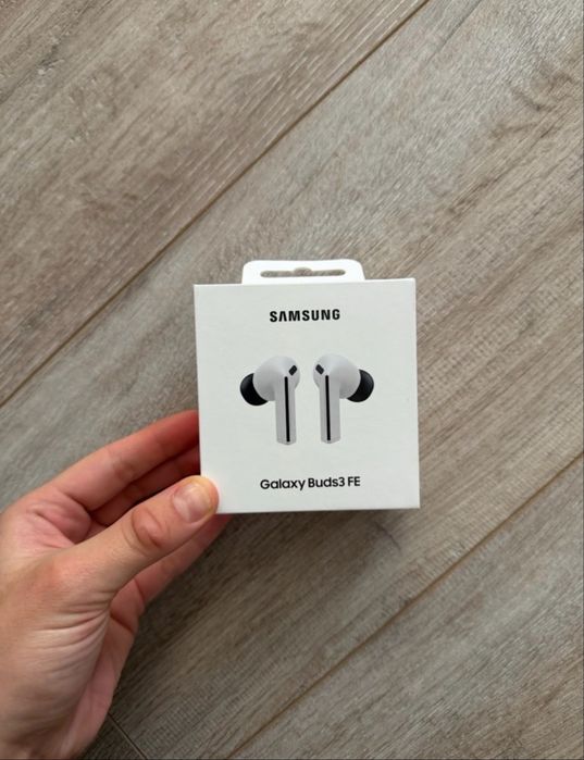 Навушники бездротові Samsung Galaxy Buds3 FE