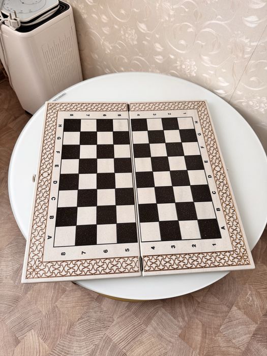 Шахи ручної роботи