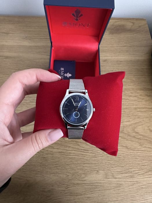 Zegarek damski nowy z metką