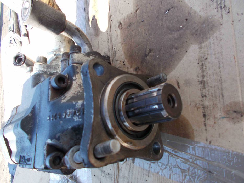 Pompa hydrauliczna łopatkowa PARKER T6GCC B22 B12