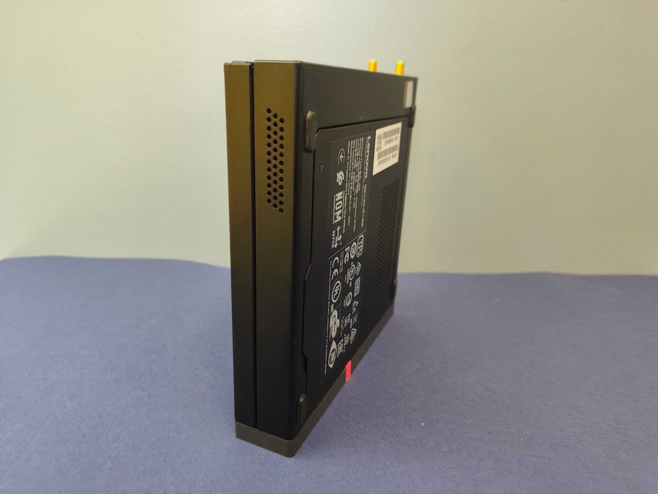 Mini PC Lenovo M720Q Tiny i5-9500T | 0GB | 0GB | WIFI Bluet -Klasa A