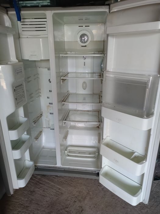 Холодильник Daewoo