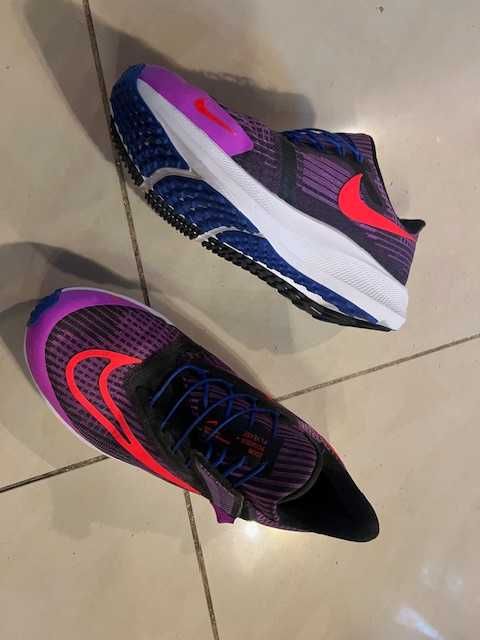 Damskie buty do biegania Nike Pegasus FlyEase 38,5