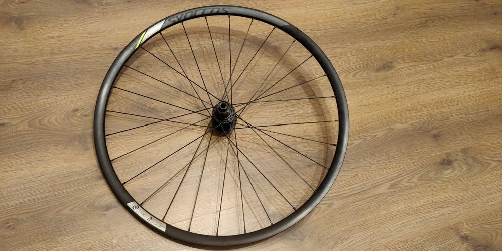 Колесо заднє 28