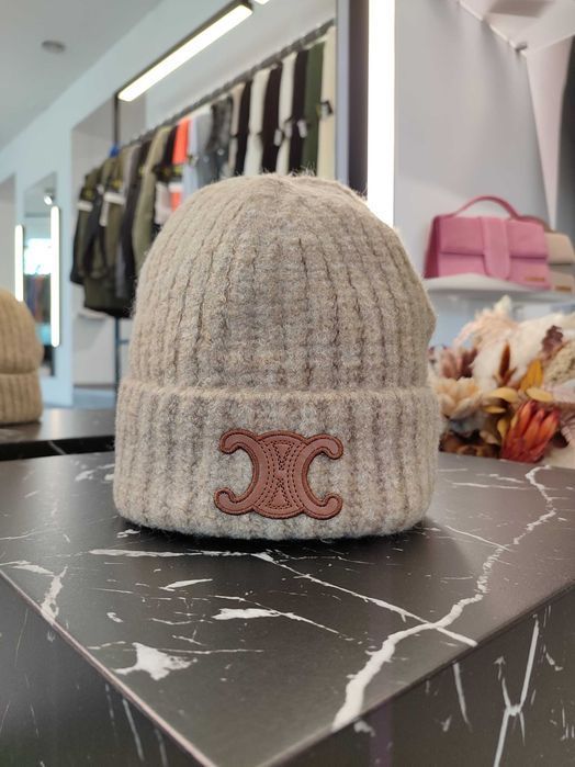 Шапка Triomphe Wool Hat Khaki