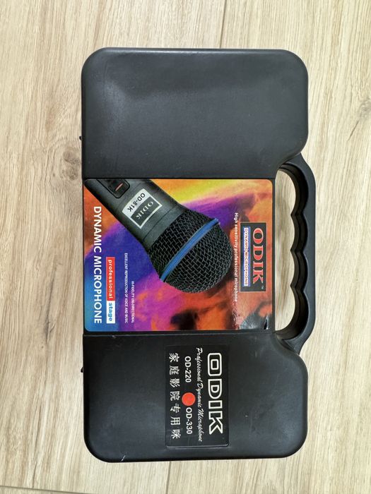 Продам DVD LG з мікрофоном