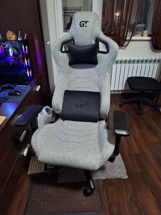 Кресло компьютерное.