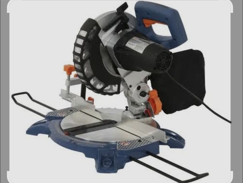 Serra de esquadrias profissicional