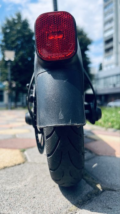 Електросамокат ninebot