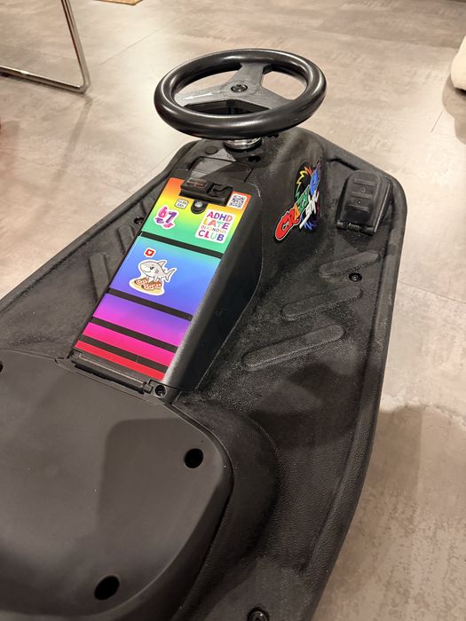 Elektryczny gokart dryfujący Razor Crazy Cart Shift