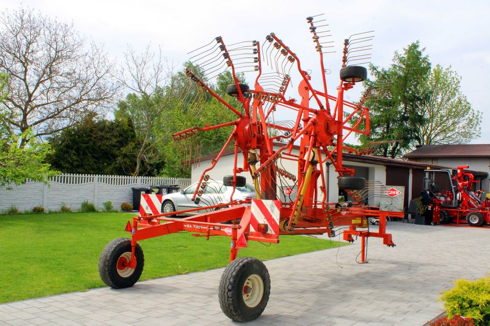 Zgrabiarka dwukaruzelowa KUHN GA 7301 nie Krone Claas  NIEMIECKA, Stan Idealny