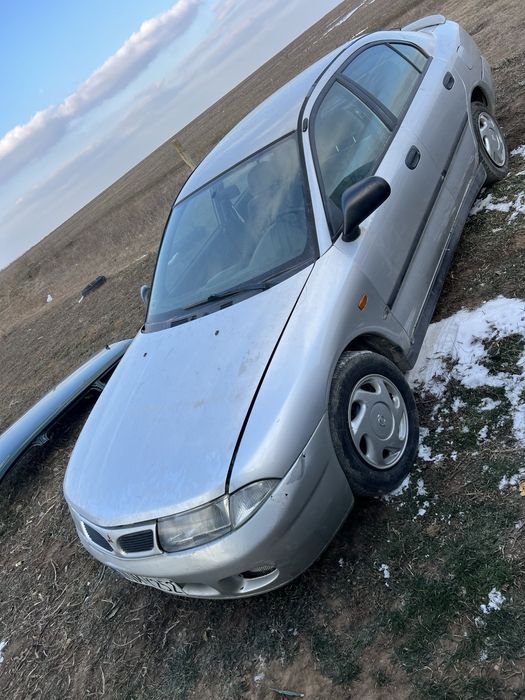 Разборка Mitsubishi  carisma 1.8