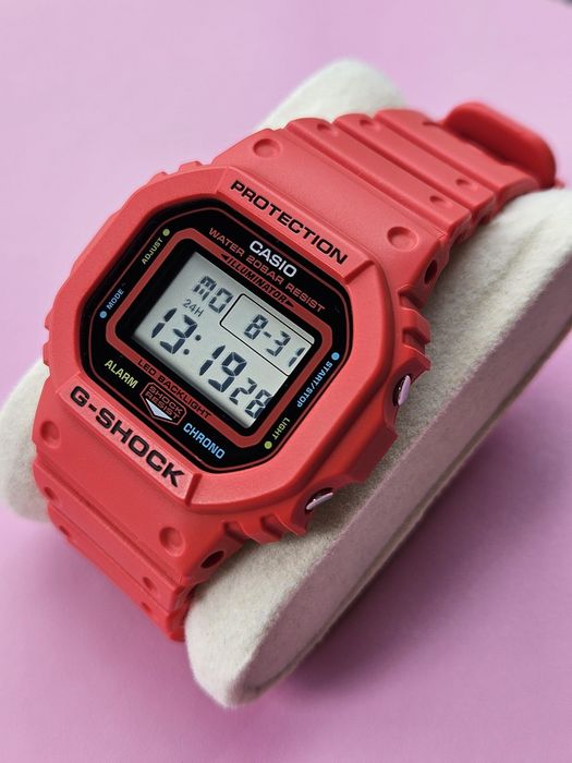 CASIO G-SHOCK DW-5600EP-4ER "Energy Pack" Edycja Specjalna