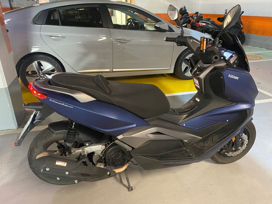 Moto Keeway Vieste
