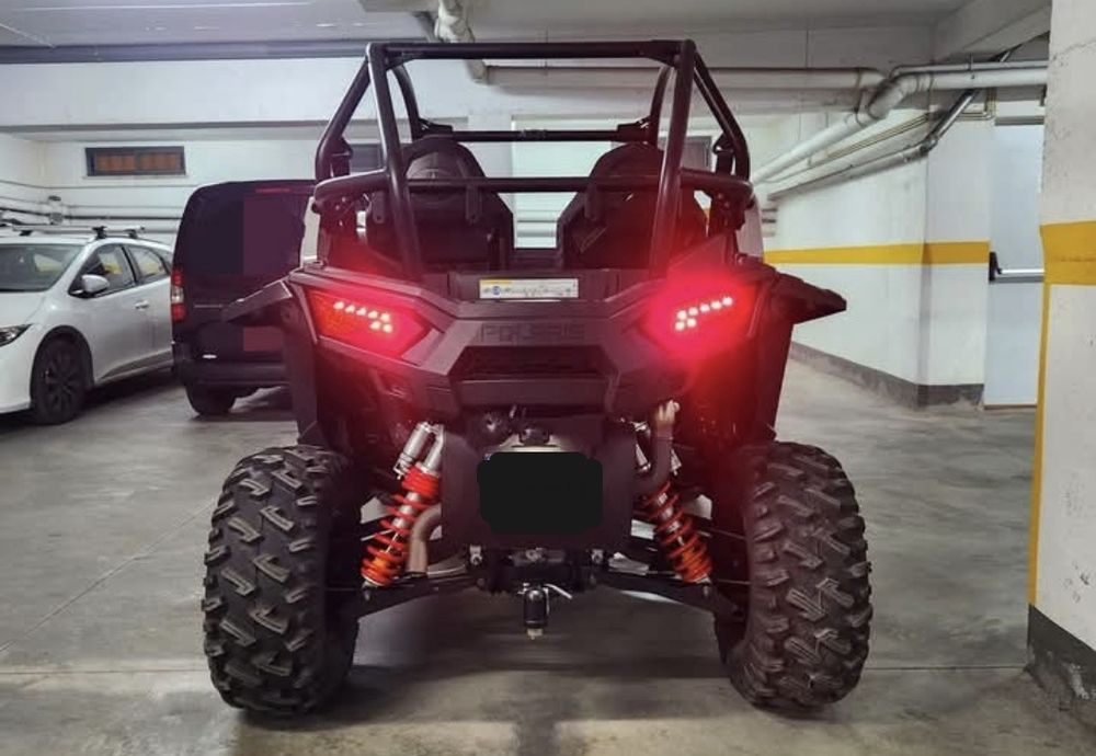 Polaris RZR 1000 Trail S Fox Edition