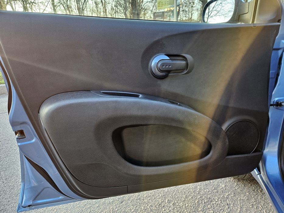 Nissan micra автомат