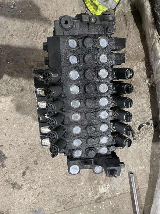 Циліндр телескопу кран маніпулятор Атлас Atlas 125