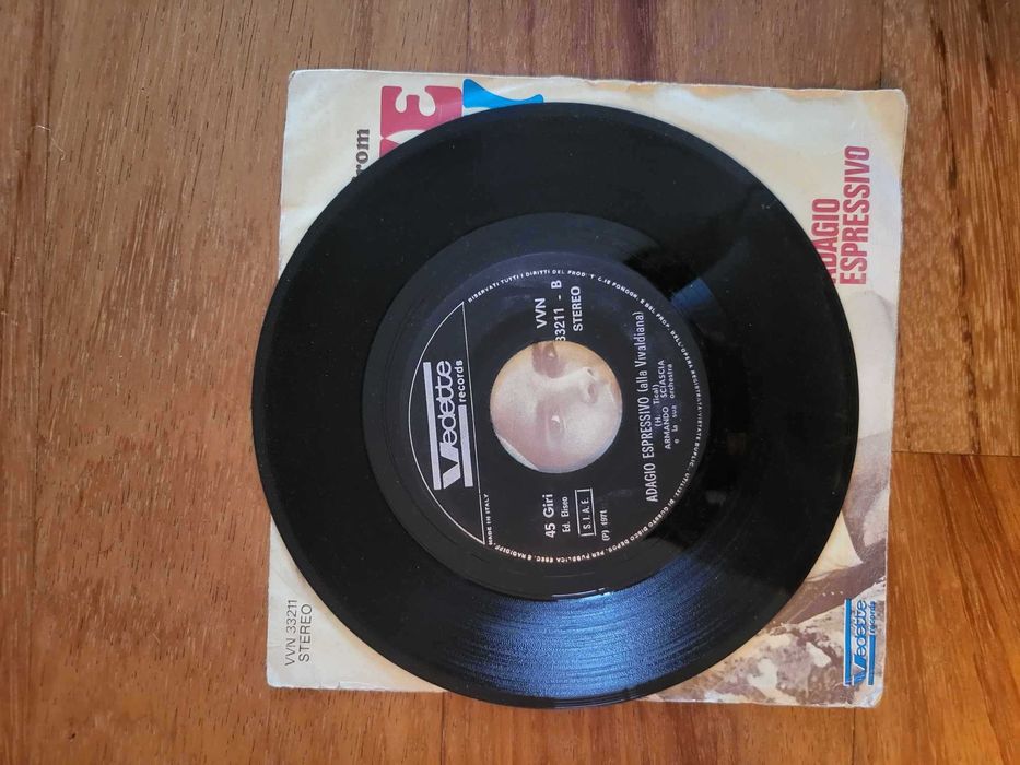 Disco Vinil | "Theme From Love Story", Alex Brown