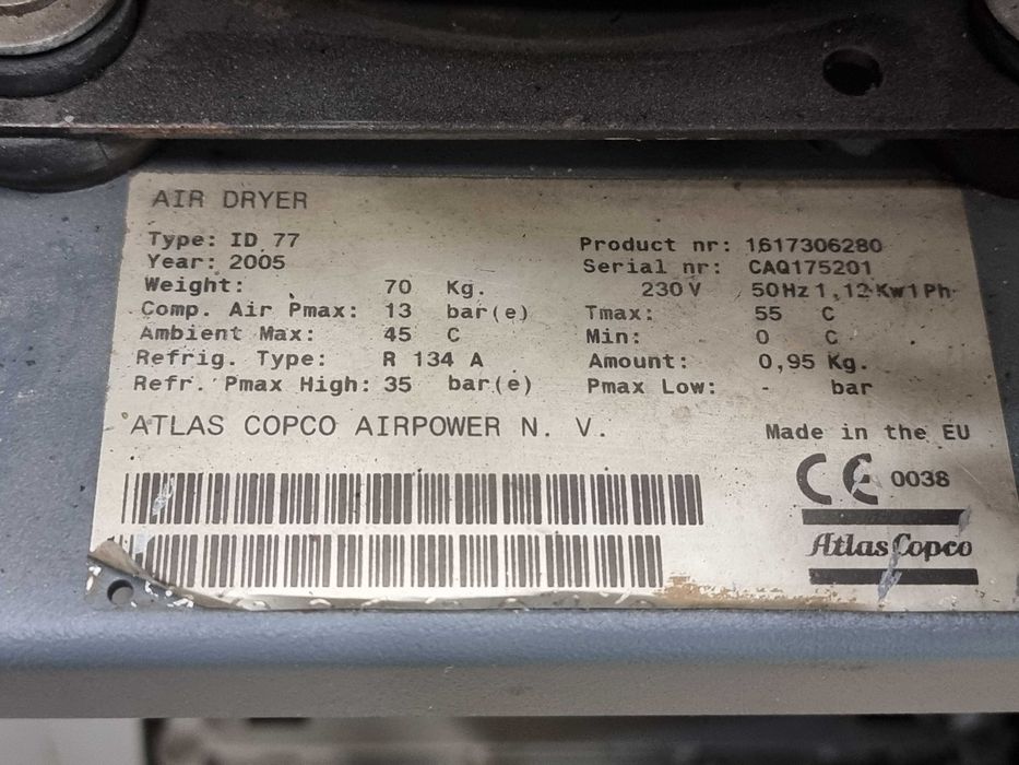 Sprężarka śrubowa ATLAS COPCO GA30VSD FF  z osuszaczem - Kompresor