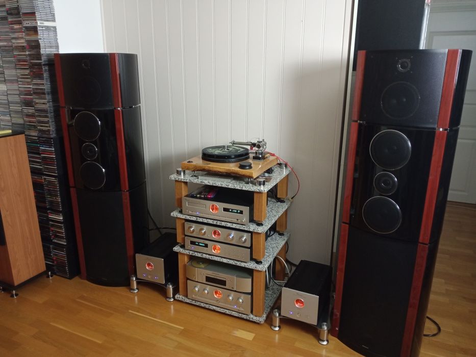 Kolumny hi-end Mistral sag 600