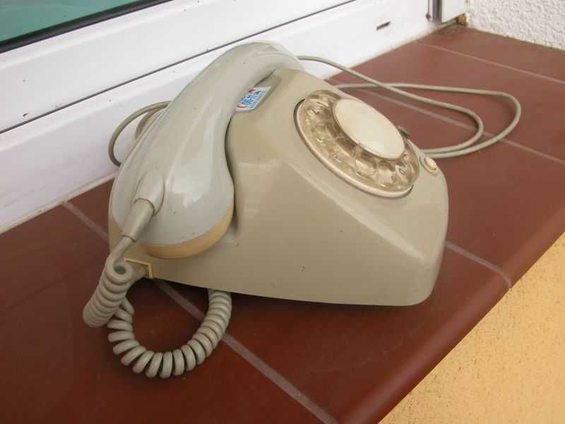 telefon PTT T65 zadbany