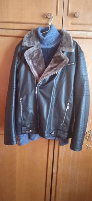 Продається куртка
