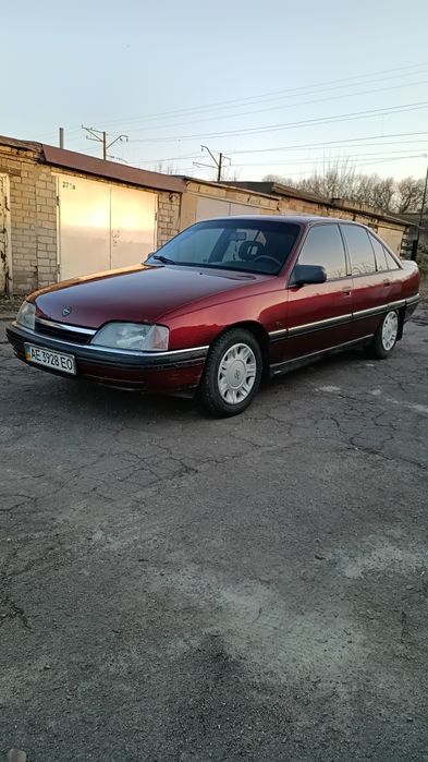 Opel omega A 1992г.