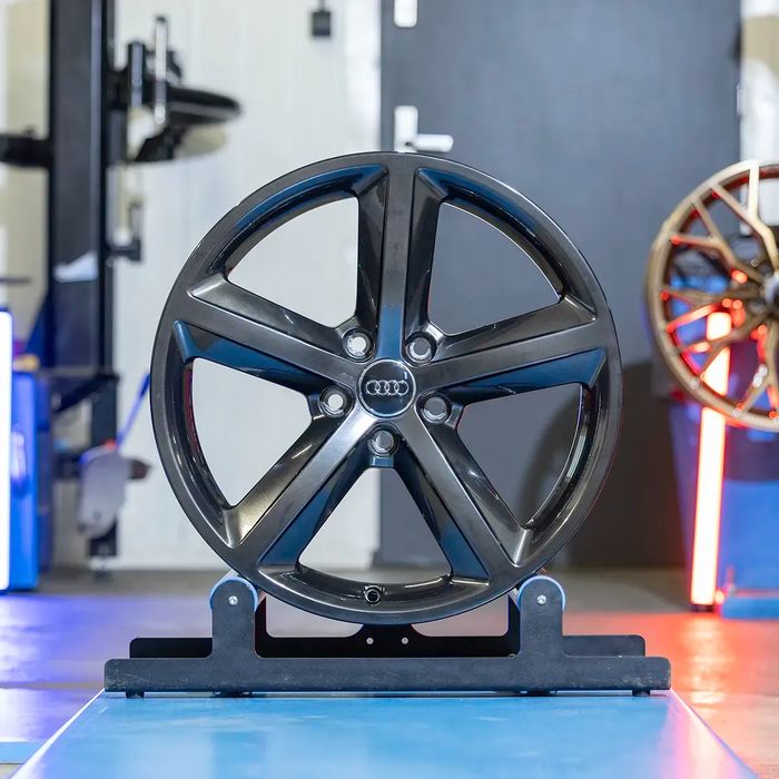 Oryginalne Felgi Audi 18" A3 A4 A6 A8 Q2 Q3 Q5 TT