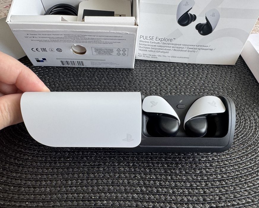 Наушники Sony Pulse Explore