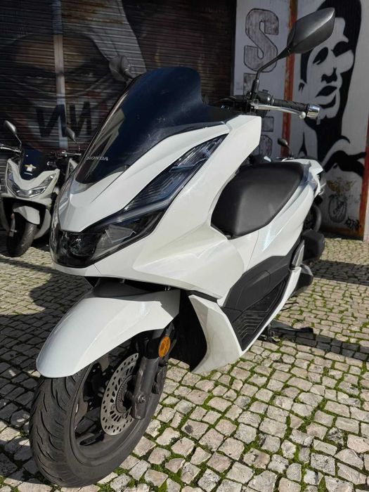 PCX HONDA 2021 - 06 meses de garantia