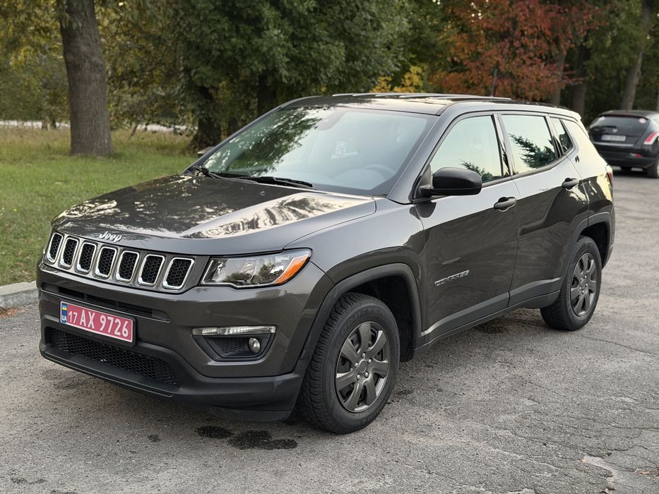 Продам Jeep Compass