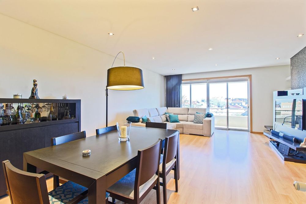 Mobilia sala jantar marca Antarte