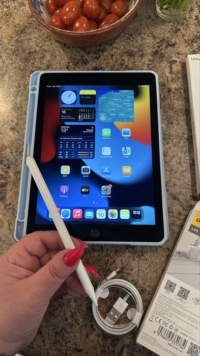 Tablet iPad Apple Retina 10” - TOUCH ID - super stan !