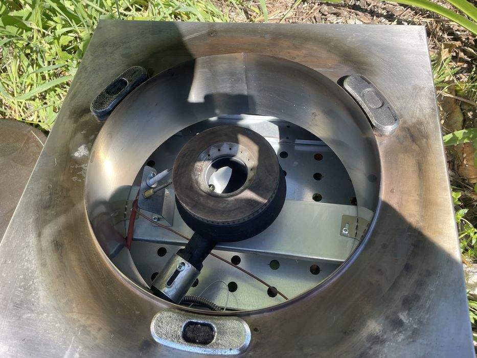 Gas plate for crepes