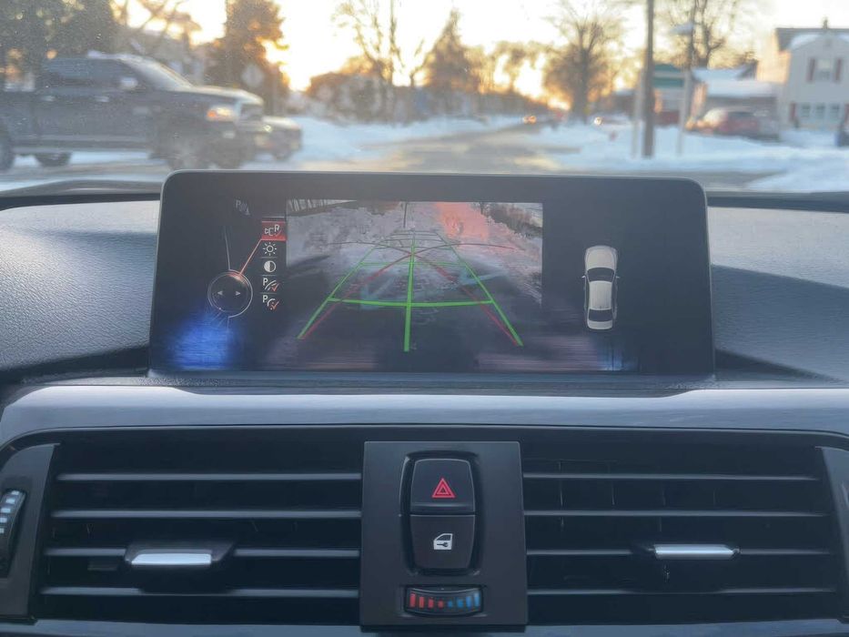 BMW 3 Series      2016