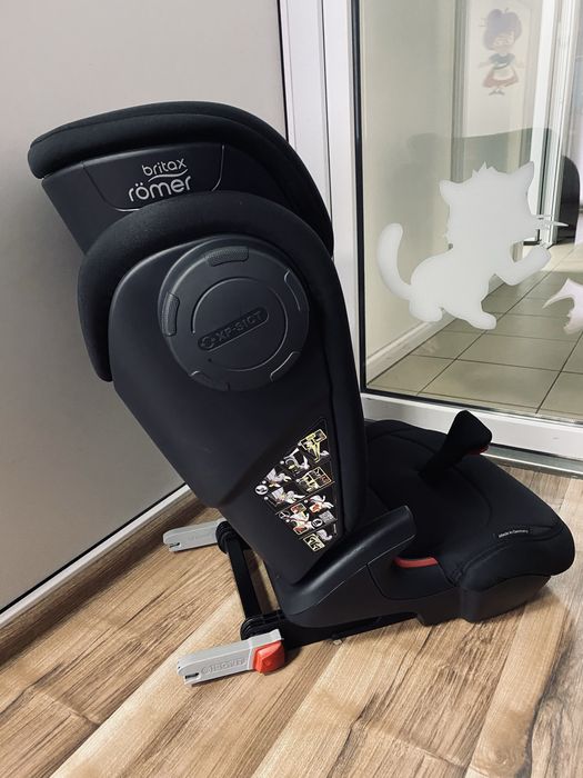 Автокресло Britax-Romer Kidfix III M 3-12 лет 15-36 кг группа 2/3