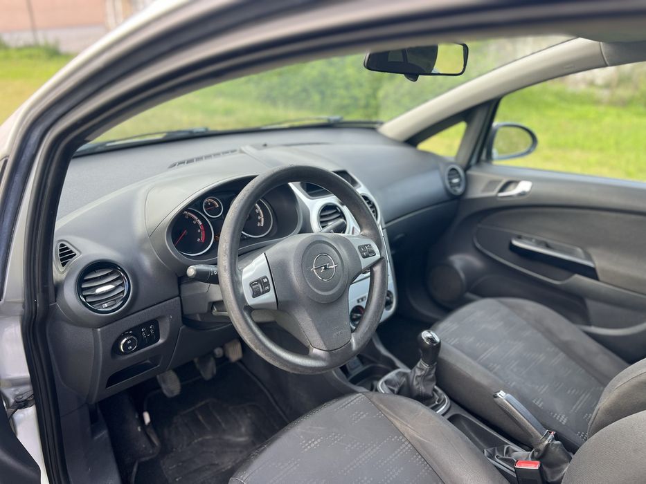 Opel Corsa 1.2 gasolina
