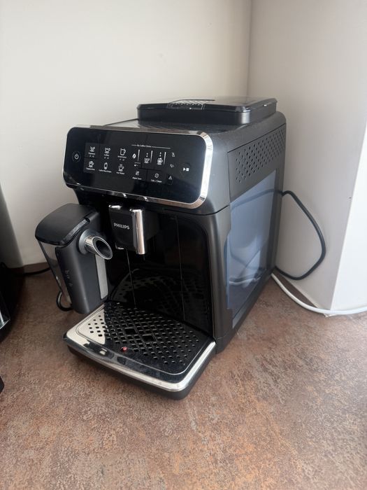 Ekspres do kawy phillips lattego